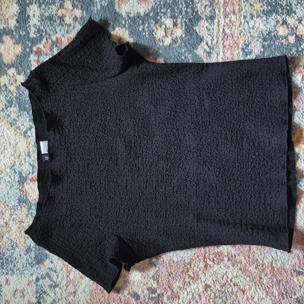 H&M Black Textured Top